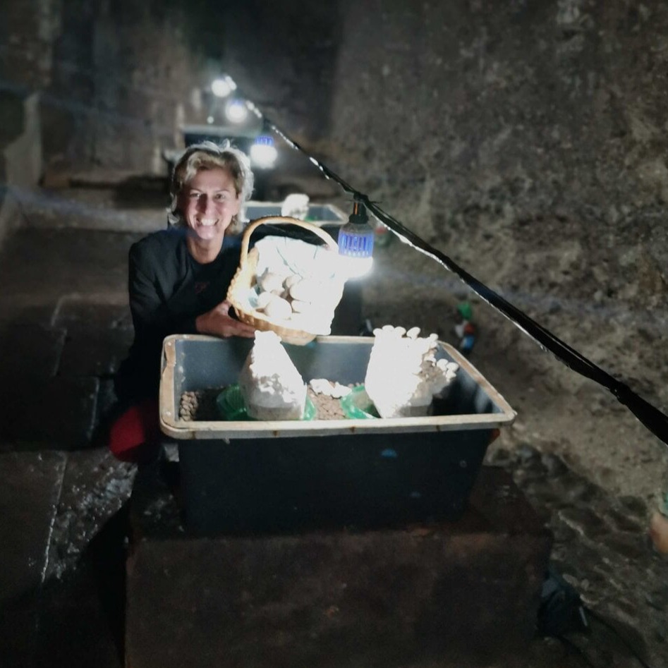 Ausstellungmacherin Michaela Maria Fuchs